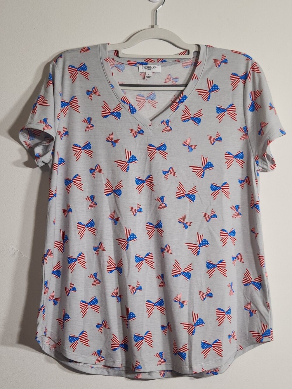Large Gray V-Neck Tee W/ American Flag Bows, 4thOfJuly, Soft, Patriotic